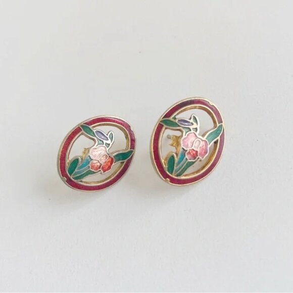 Vintage Floral Enamel Stud Earrings - Picture 4 of 4